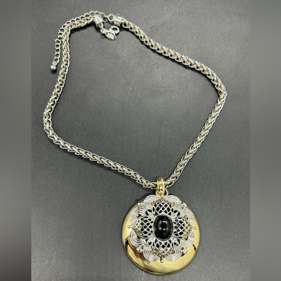 Vintage Joan Rivers Classic Collection Silver and Gold Tone Pendant Statement - Picture 11 of 13